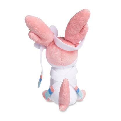 Sylveon sitting cuties - pokemon center